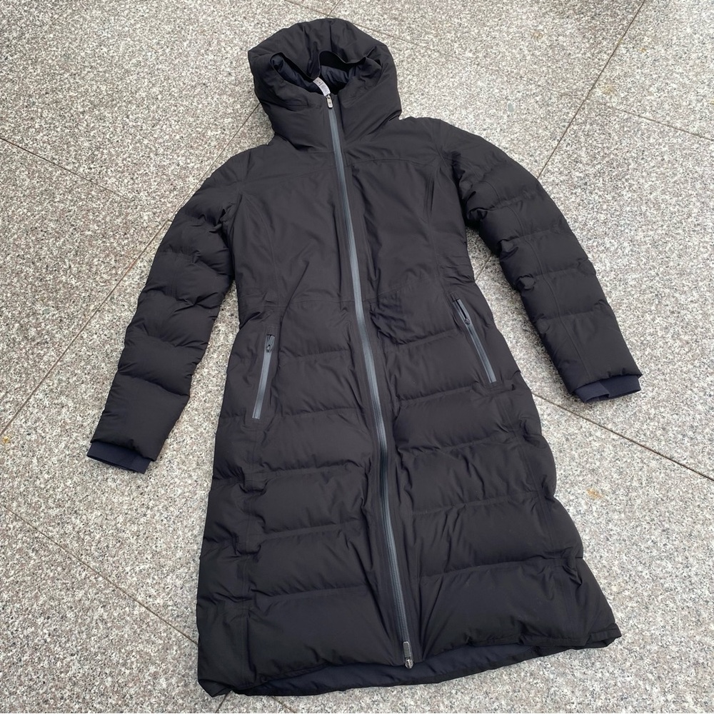 lululemon athletica Black Puffer Coat